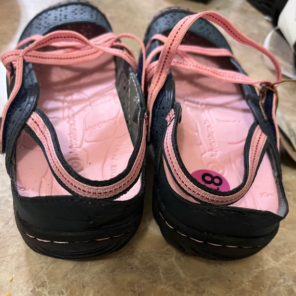 Jeep Flats - Picture 2 of 4